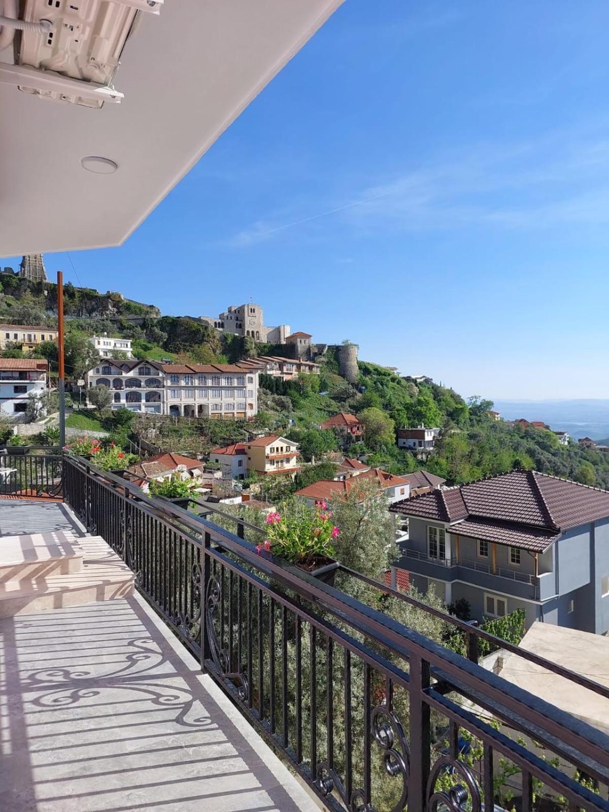 --Hotel Deal-- Rooms With Castle View Κρούγια Εξωτερικό φωτογραφία
