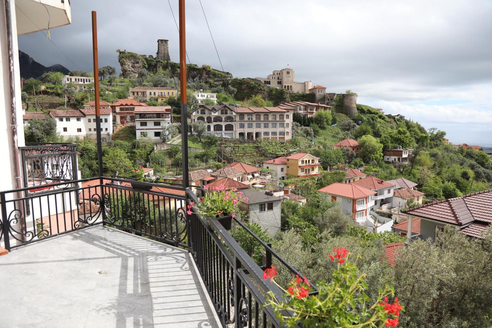 --Hotel Deal-- Rooms With Castle View Κρούγια Εξωτερικό φωτογραφία
