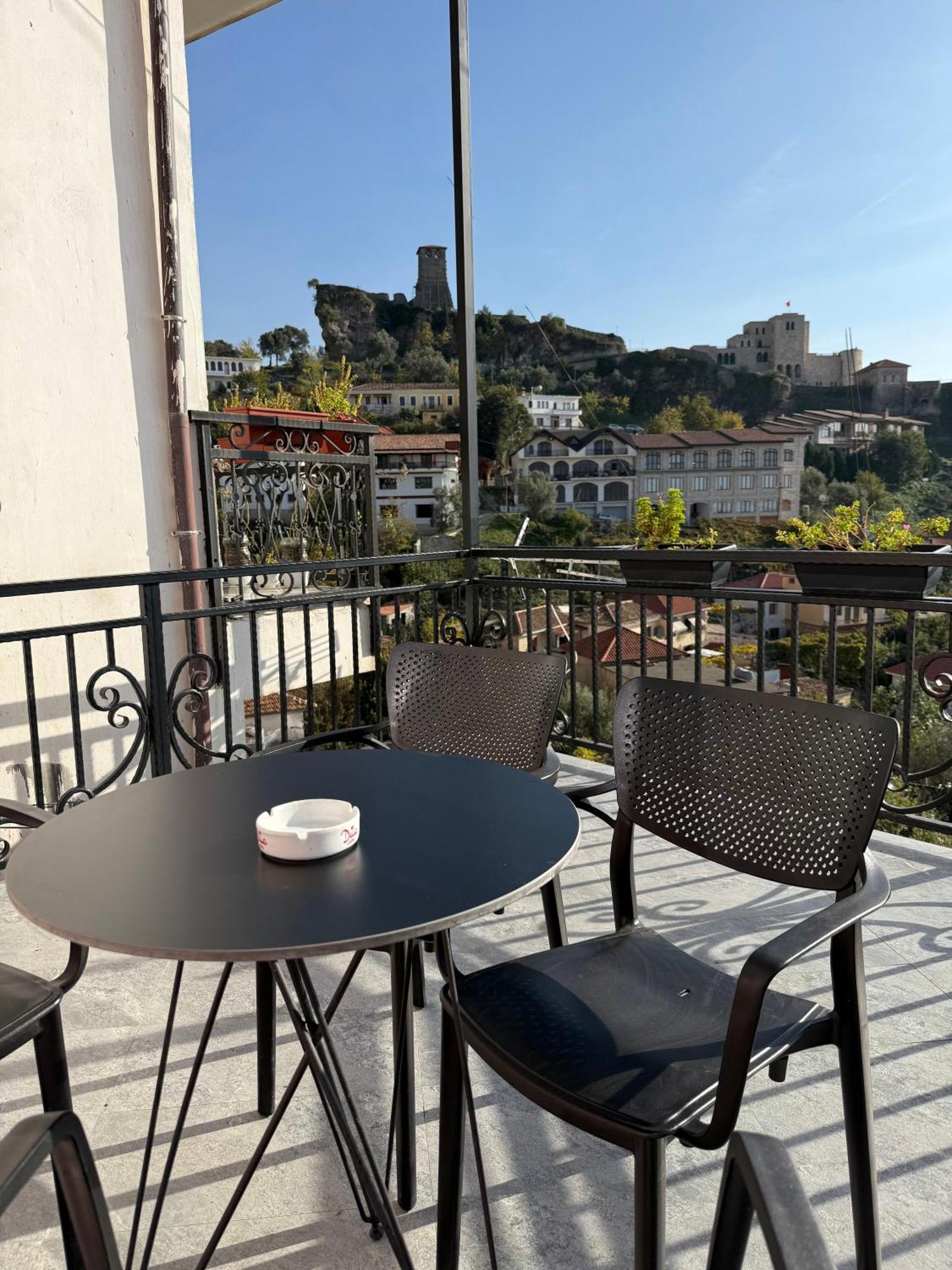 --Hotel Deal-- Rooms With Castle View Κρούγια Εξωτερικό φωτογραφία