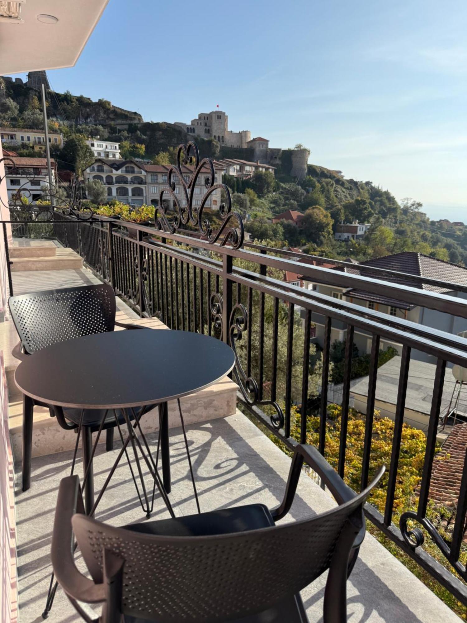 --Hotel Deal-- Rooms With Castle View Κρούγια Εξωτερικό φωτογραφία