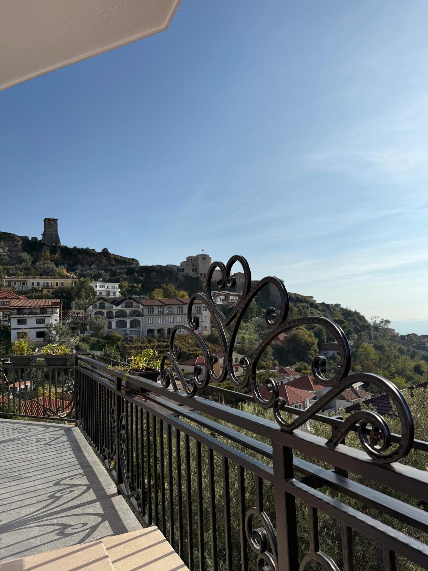 --Hotel Deal-- Rooms With Castle View Κρούγια Εξωτερικό φωτογραφία