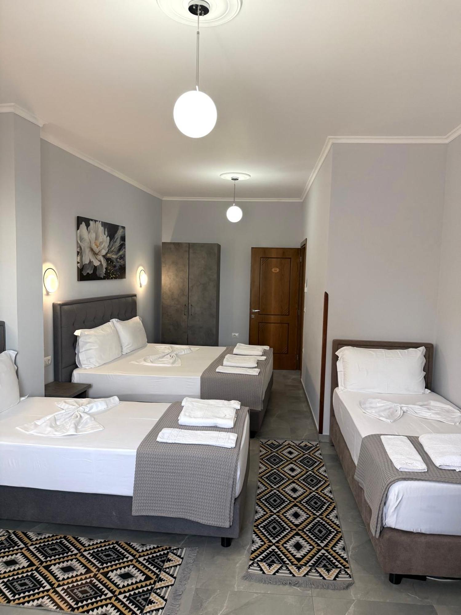 --Hotel Deal-- Rooms With Castle View Κρούγια Εξωτερικό φωτογραφία