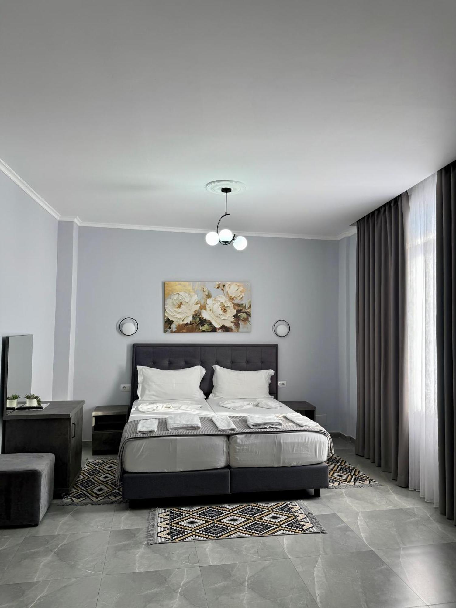 --Hotel Deal-- Rooms With Castle View Κρούγια Εξωτερικό φωτογραφία